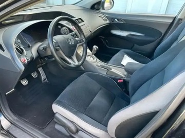 Honda Civic VIII 2007 Honda Civic VIII Hatchback 1.4 83 KM, zdjęcie 2