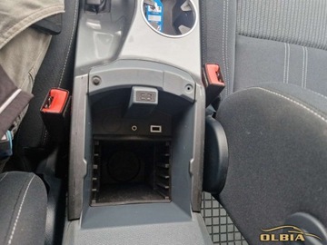 Ford C-MAX II Minivan 2.0 TDCi 140KM 2013 Ford Grand C-MAX 7-osobowy Automat Kamera Park Assist Navi 2.0 Diesel 140KM, zdjęcie 31