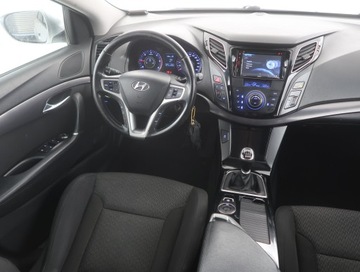 Hyundai i40 Sedan 1.7 CRDi 115KM 2012 Hyundai i40 1.7 CRDI, Salon Polska, Klima, zdjęcie 6