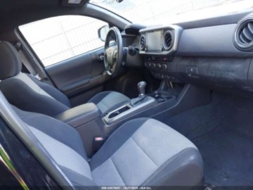 Toyota Tacoma II 2023 Toyota Tacoma Trd Off Road 2023 3.5l 3.5 Benzyna 278KM, zdjęcie 9