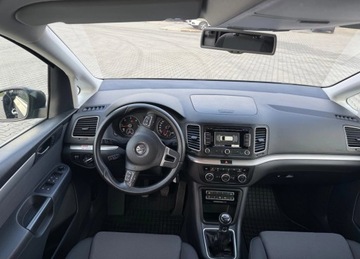 Volkswagen Sharan II Van 2.0 TDI CR BMT 177KM 2014 Volkswagen Sharan 2.0 TDI BlueMotion Technology Life, zdjęcie 5