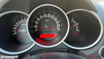 Kia Venga Mikrovan 1.6 DOHC CVVT 125KM 2012 Kia Venga Pisemna gwarancja , super stan , serwisowany .Kia Venga 1.6 125KM, zdjęcie 13