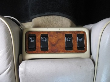 Mercedes Klasa S W126 Sedan 5.6 SEL 300KM 1988 MERCEDES W126 560 SEL , WERSJA 4-OSOBOWA , UNIKAT, zdjęcie 11