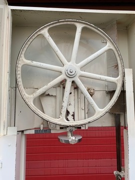 Bauerle 800 ленточная пила