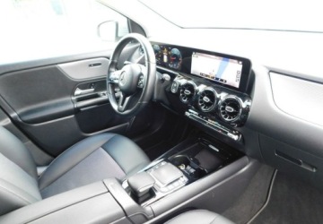 Mercedes GLA II Off-roader 2.0 200d 150KM 2022 Mercedes-Benz GLA 2.0CDI z Gwarancja Bezwypadkowy VAT 23 2.0 Diesel 150KM, zdjęcie 13