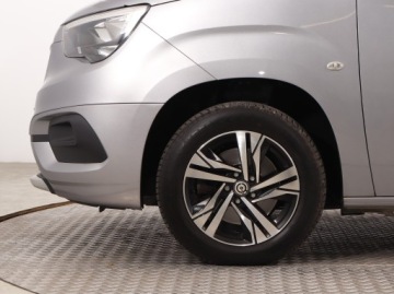 Opel Combo E Kombivan 1.5 Diesel 131KM 2018 Opel Combo 1.5 CDTI, Salon Polska, Navi, Klima, zdjęcie 14