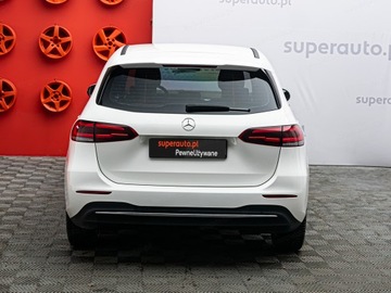 Mercedes Klasa B W247 2020 MERCEDES-BENZ B Klasa 180 d 7G-DCT 1.5 (116KM) 2020, zdjęcie 4