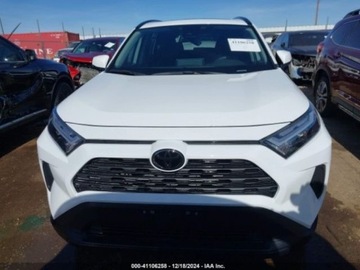 Toyota 2024 Toyota RAV4 2024r., XLE, od ubezpieczalni 2.5 Benzyna 203KM, zdjęcie 1