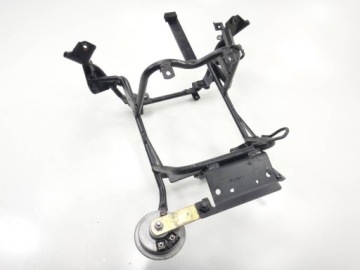 Elystar 125 Fi 03-07 Кронштейн передней фары