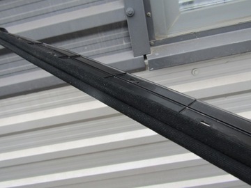 4 MERCEDES W124 COMBI КРЫШКА, НАКЛАДКА КРЫШКИ БАГАЖНИКА, ЧЕРНАЯ