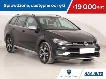 Volkswagen Golf VII Variant Alltrack Facelifting 2.0 TDI-CR BMT 184KM 2017 VW Golf 2.0 TDI Alltrack, Salon Polska, 181 KM