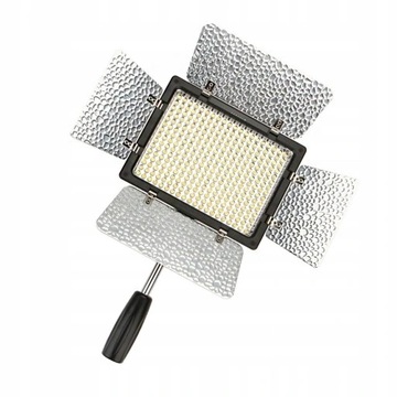 Lampa Wideo Z Kamerą LED 5600k YONGNUO YN-300III