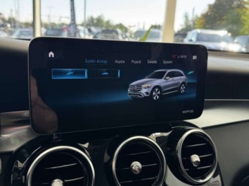 Mercedes GLC C253 SUV Facelifting 2.0 200d 163KM 2022 Mercedes-Benz GLC 200d 4-Matic Nawigacja Kamera cofania CarPlayAndroid, zdjęcie 30