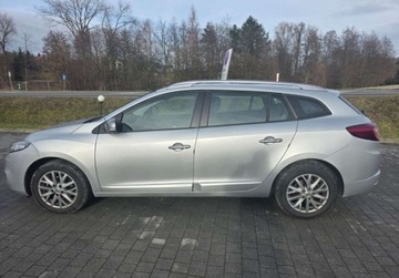 Renault Megane III Hatchback Facelifting 2013 dCi 110KM 2013 Renault Megane 1.5 Diesel 110KM, zdjęcie 2