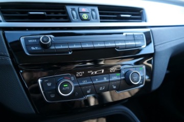 BMW X1 F48 Crossover Facelifting 2.0 18d 150KM 2022 BMW X1 BMW X1 xDrive18d xLine Adaptive LED HeadUp, zdjęcie 24