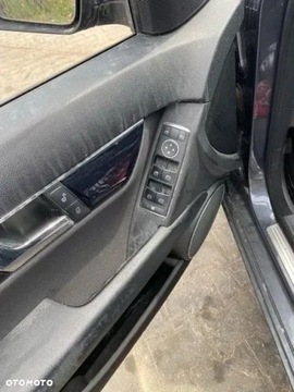 Mercedes Klasa C W204 Limuzyna 2.2 200 CDI 136KM 2008 Mercedes-Benz Klasa C 2.1 Diesel 136KM, zdjęcie 23