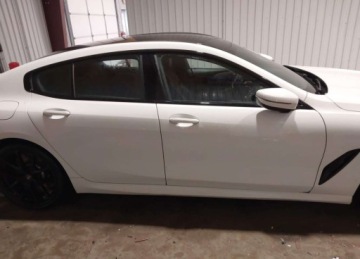 BMW Seria 8 II M Coupe 4.4 M850i 530KM 2022 BMW Seria 8 2022r., M850i Gran Coupe Xdrive, 4.4L, od ubezpieczalni 4.4, zdjęcie 9