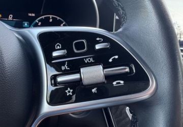 Mercedes GLC C253 SUV Facelifting 2.0 200d 163KM 2020 Mercedes-Benz GLC MULTIBEAM FullLed Alu18 Kamera VIRTUAL Cockpit Navi AMBI, zdjęcie 26