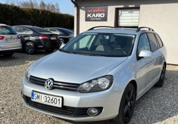 Volkswagen Golf VI Variant 1.6 TDI-CR DPF BlueMotion 105KM 2011 Volkswagen Golf Wersja Comfortline 1.6 Diesel 105KM, zdjęcie 1