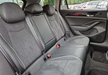 Volkswagen Passat B8 Variant Facelifting 2.0 TDI SCR 150KM 2024 Volkswagen Passat Elegance 2.0TDI 150KM DSG Gwarancja Matrix ACC Kamera Ha, zdjęcie 18