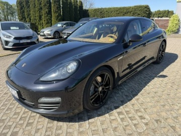 Porsche Panamera I Liftback 3.0 V6 250KM 2012 Porsche Panamera 3,0 diesel 250KM