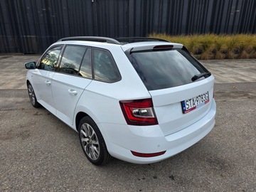 Skoda Fabia III Kombi Facelifting 1.0 TSI 95KM 2021 Skoda Fabia 1,0 panorama serwis ASO, bezwypadkowy, zdjęcie 13