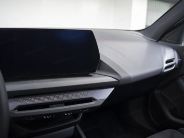 BMW Seria 1 F70 2025 BMW Seria 1 120 Sport Hatchback 1.5 (170KM) 2025, zdjęcie 12