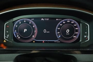 Volkswagen Arteon Fastback Facelifting 2.0 TSI 190KM 2021 VW Arteon 2.0 TSI, Salon Polska, Serwis ASO, zdjęcie 7