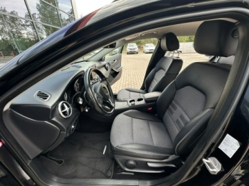 Mercedes GLA I Off-roader 1.6 200 156KM 2015 Mercedes GLA 200 8xAlu LED Bixenon El.klapa Kamera, zdjęcie 9