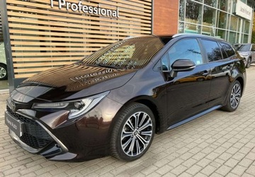 Toyota Corolla XII TS Kombi 1.2 Turbo D-4T 116KM 2019 Toyota Corolla Toyota Corolla 1.2 T Comfort 1.2 Benzyna 116KM, zdjęcie 1