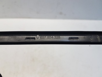 SKODA SCALA НАКЛАДКА ПЕРЕДНЕГО ОКНА 657854327