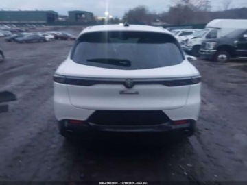 Alfa Romeo 2024 Alfa Romeo Tonale 2024 r., 1,3L VELOCE EAWD PLUG IN 1.3 Hybryda 285KM, zdjęcie 14