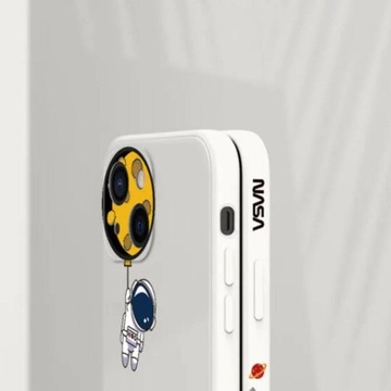 Чехол для APPLE IPHONE 15 PRO NASA Astronaut