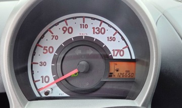 Toyota Aygo I Hatchback 5d Facelifting 1.0 VVT-i 68KM 2014 Toyota Aygo 1,0 Ben 68 km Benzyna 68KM, zdjęcie 9