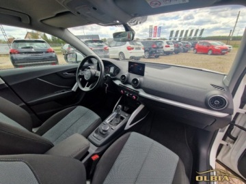 Audi Q2 SUV 1.0 TFSI 116KM 2019 Audi Q2 Xenon-Led, Automat, Aktywny Radar Benzyna 116KM, zdjęcie 20