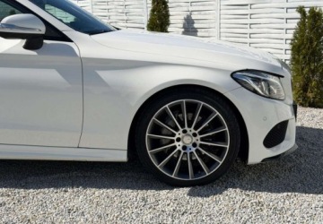 Mercedes Klasa C W205 Coupe 220 d 170KM 2016 Mercedes-Benz Klasa C Mercedes-Benz Klasa C 220 d 4-Matic 9G-TRONIC 2.1, zdjęcie 28