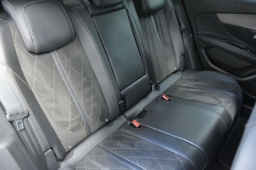 Peugeot 3008 II Crossover 2.0 BlueHDi 180KM 2018 Peugeot 3008 PEUGEOT 3008 GT 2.0 180KM LED Kamera Gwarancja 12m-cy Biala-P, zdjęcie 33