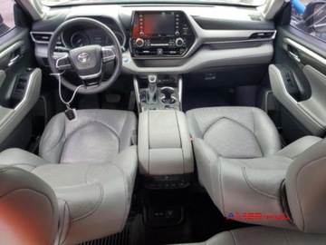 Toyota Highlander III 2021 Toyota Highlander 2021r, 2.5L, 4x4, od ubezpieczalni 2.5 Hybryda 243KM, zdjęcie 7