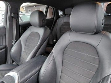 Mercedes GLC C253 2020 Mercedes-Benz GLC Plug In 4Matic AMG Radar Full LED 2.0 Hybryda Plug-in, zdjęcie 14