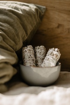 ПАЛО САНТО + ШАЛФЕ БЕЛЫЙ - Гроздь большой, 13 см.