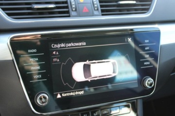 Skoda Superb III Kombi Facelifting 2.0 TSI 190KM 2020 Škoda Superb Skoda Superb Ambition DSG Nawigacja, zdjęcie 25