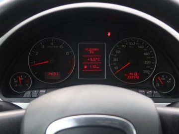Audi A4 B7 Avant 2.0 20V 131KM 2006 Audi A4 2.0, Klima, Klimatronic, Tempomat, zdjęcie 10