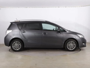Toyota Verso Minivan Facelifting 1.8 Valvematic 147KM 2017 Toyota Verso 1.8 Valvematic, Salon Polska, zdjęcie 5