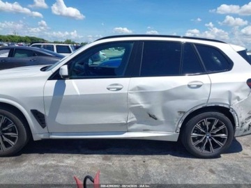 BMW X5 G05 2025 BMW X5 2025r., 4x4, 3.0L 3.0 Hybryda 375KM, zdjęcie 5