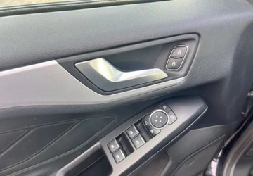 Ford Focus IV Hatchback 1.0 EcoBoost 125KM 2019 Ford Focus 1.0 EcoBoost 125KM 2019r. auto zarejestrowane i ubezpieczone w, zdjęcie 12