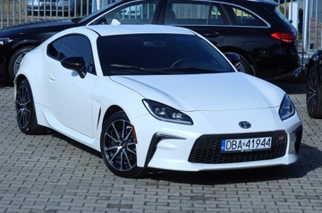 Toyota GR86 2.4 Boxer 234KM 2023 Toyota GR86 8000 km 2,4 aut Biała PERŁA ACC Keyles Full-Led Kamera IDEALNA, zdjęcie 4