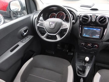 Dacia Lodgy Minivan Facelifting 1.5 dCi 109KM 2017 Dacia Lodgy 1.5 dCi, 7 miejsc, Navi, Klima, zdjęcie 6