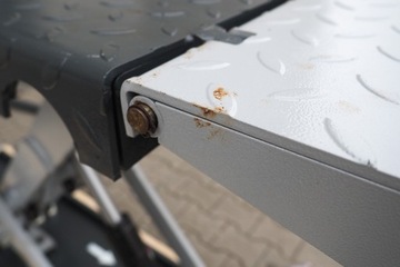 Ножничный подъемник Grubber грузоподъемностью 3,5 тонны, мобильный