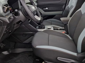 Dacia Bigster 1.2 mild hybrid 140 140KM 2025 Od ręki - Extreme 1.2 TCe mHEV ECO-G LPG 140KM / Pakiet Parking, zdjęcie 4