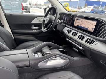 Mercedes GLE V167 SUV Facelifting 2.0 300d 269KM 2025 Mercedes-Benz GLE 300 AIRMATIC/Kamera 360°/ Hak ho, zdjęcie 17